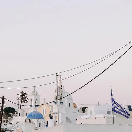 Santorini In Megalochori Μεγαλοχώρι
