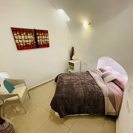 Santorini In Megalochori Villa